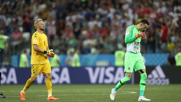 SUBASIC – SCHMEICHEL  σημειώσατε 1