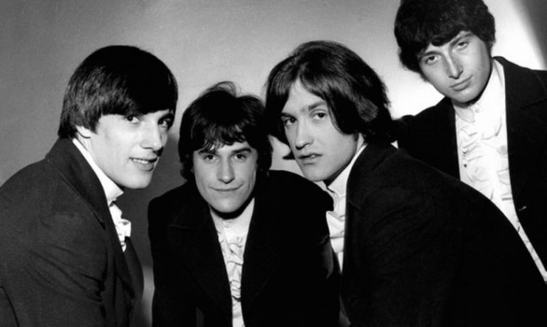 The Kinks  – Κώστας Ιλίσια