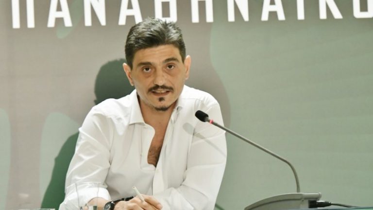 Εγώ το ανάκτορο , εσείς τόν θυρωρό!!!!