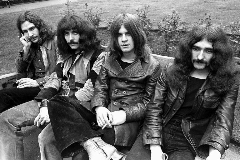 Black Sabbath- Μερος Ά Κώστας Ιλίσια
