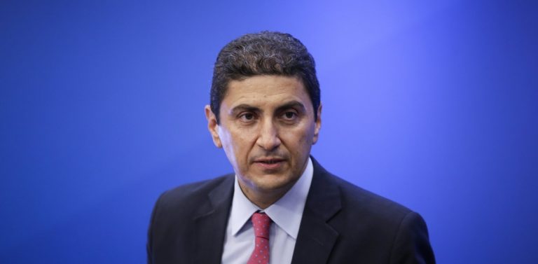 Η ποιο καυτή καρέκλα   SERPICO