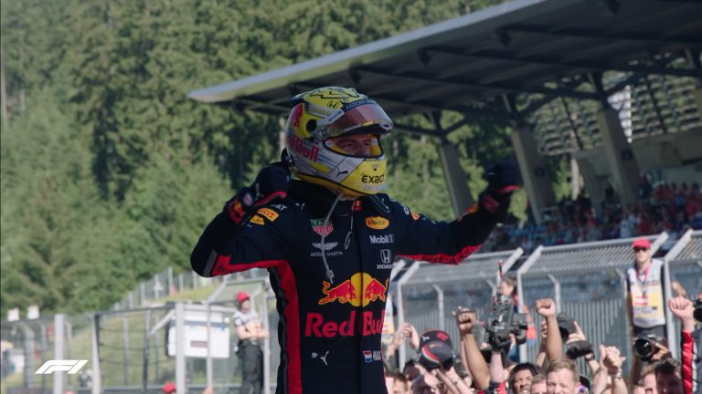 O Max νικητής σε έναν θεαματικό αγώνα…