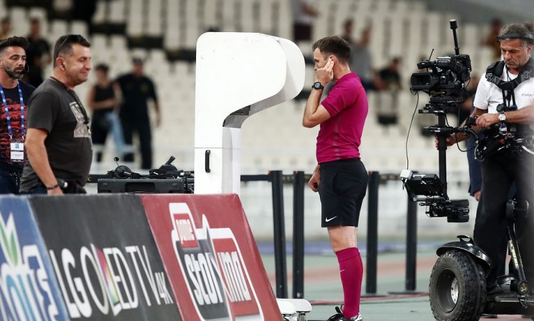 Χωρίς VAR για κλάματα. Με VAR  για γέλια SERPICO