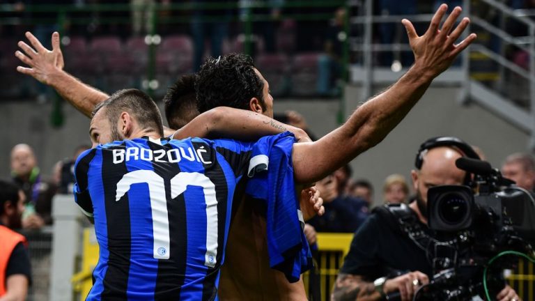 Champions League Review  KAΛΛΙΘΕΩΤΗΣ