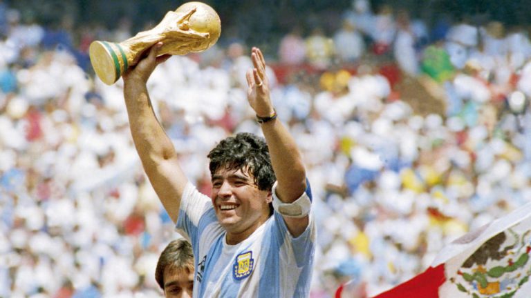 Diego Armando Maradona 30.10.1960……