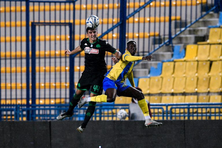 Τα έκανε μούσκεμα … Σωτ Βάζελος