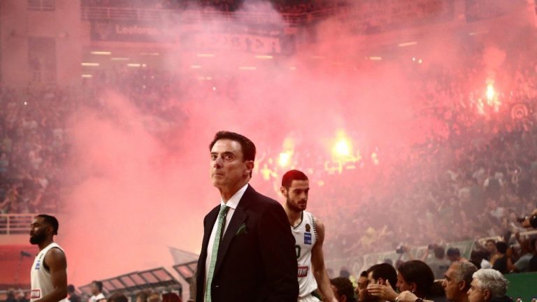 Στόχος η Νίκη, τα βλεματα στον Πιτίνο ΣΩΤ ΒΑΖΕΛΟΣ