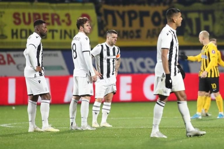 Ολική κατάρρευση στο Βικελίδης   Sons Of Football