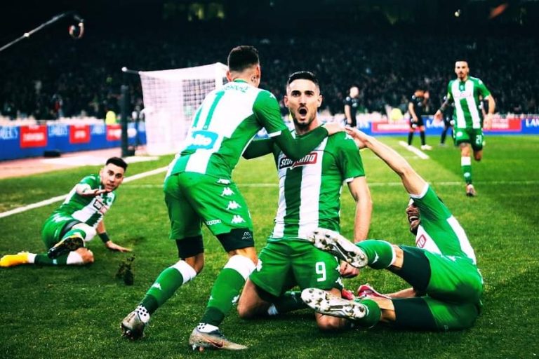 Ανώτερος στο Χορτάρι και στον πάγκο… ΣΩΤ ΒΑΖΕΛΟΣ