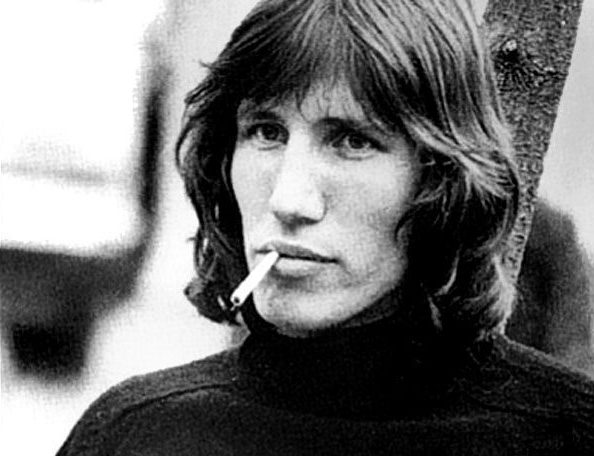 Roger Waters  Κώστας Ιλίσια