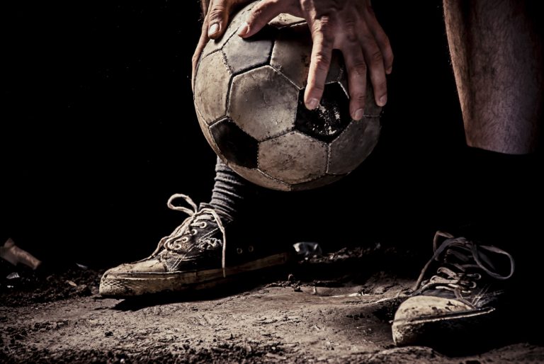 Μια Ποδοσφαιρική χρονιά διαφορετική απο τις άλλες Ι Παγκότερμας