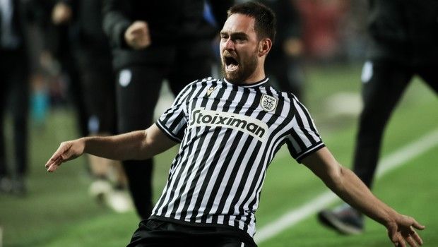 Στο ποδόσφαιρο αυτός που καίγεται φαίνεται στο χορτάρι Ι SERPICO