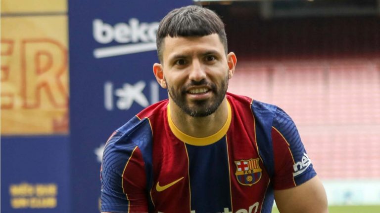 Sergio Aguero H Πρώτη της Μπάρτσα για την νέα χρονια!!!