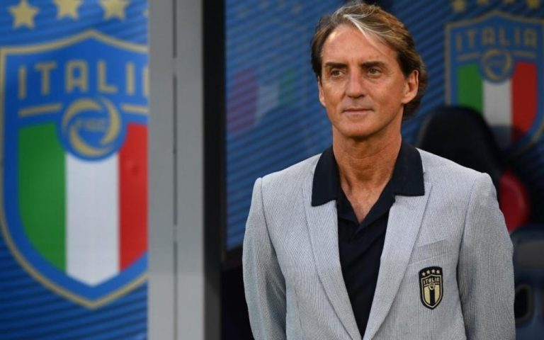 Ο Μανσίνι στραγγάλισε το κατενάτσιο | ΣΩΤΗΡΗΣ ΒΑΖΕΛΟΣ