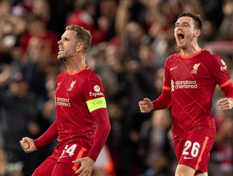 This is football | ΣΩΤΗΡΗΣ ΒΑΖΕΛΟΣ