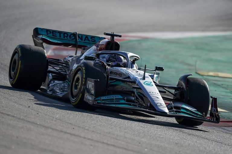 F1 (χειμερινές δοκιμές Βαρκελώνη) τελευταία ημέρα: Ο Hamilton τον πρώτο χρόνο |Δ. Παπασυμεών