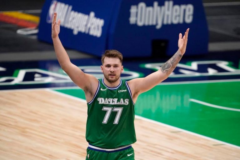 DALLAS MAVERICKS-Ο ΜΑΓΟΣ ΚΑΙ Η ΑΜΥΝΑ | DRAZEN