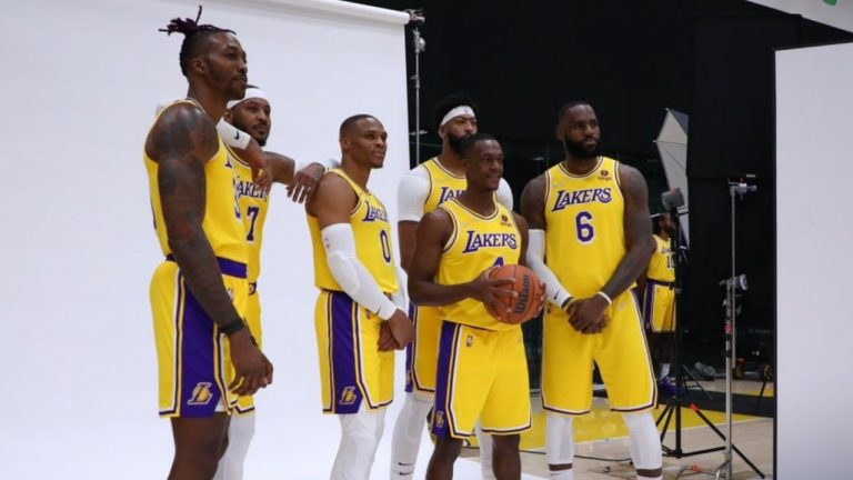 LOS ANGELES LAKERS-ΜΙΑ ΑΠΟΤΥΧΗΜΕΝΗ ΣΕΖΟΝ | DRAZEN